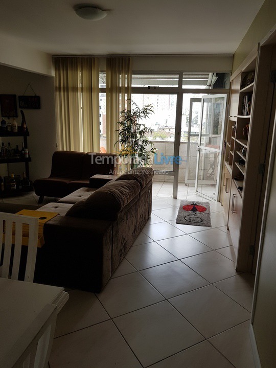 Apartamento para aluguel de temporada em Balneário Camboriú (Centro)