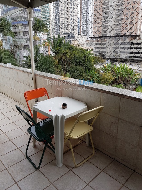 Apartamento para aluguel de temporada em Balneário Camboriú (Centro)