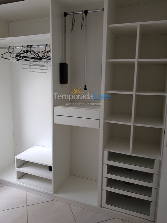 Apartamento para aluguel de temporada em Balneário Camboriú (Centro)