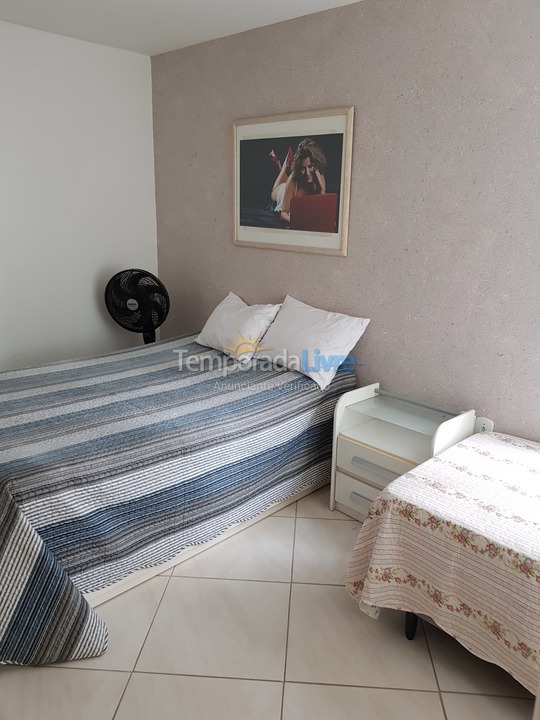 Apartamento para aluguel de temporada em Balneário Camboriú (Centro)