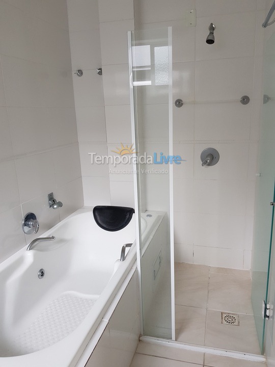 Apartamento para aluguel de temporada em Balneário Camboriú (Centro)