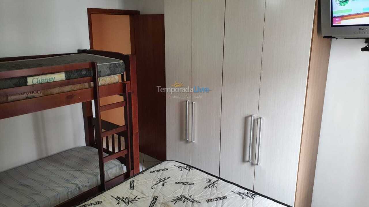 Apartamento para aluguel de temporada em Praia Grande (Guilhermina)