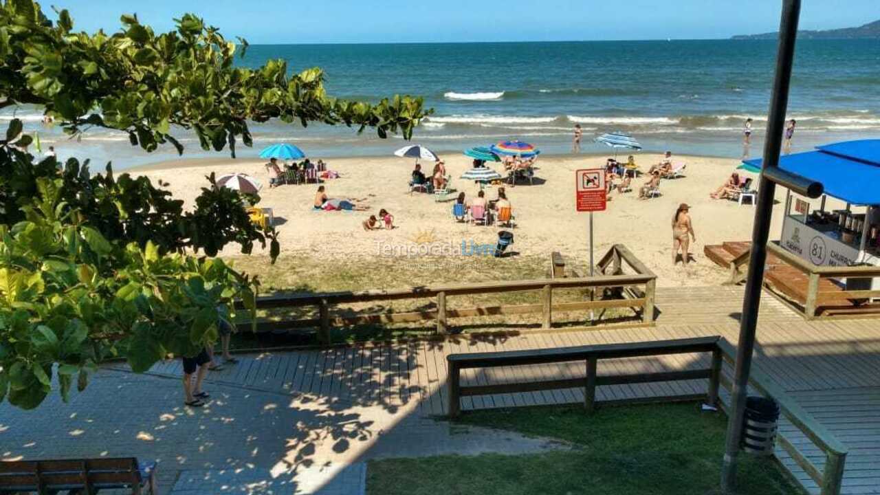 Apartamento para aluguel de temporada em Itapema (Meia Praia)