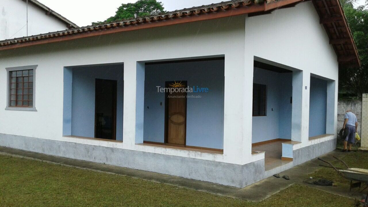 House for vacation rental in Ubatuba (Centro)