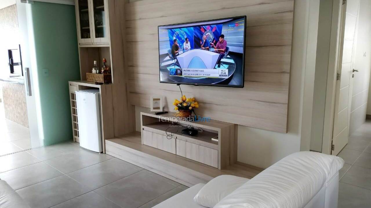 Apartment for vacation rental in Itapema (Meia Praia)