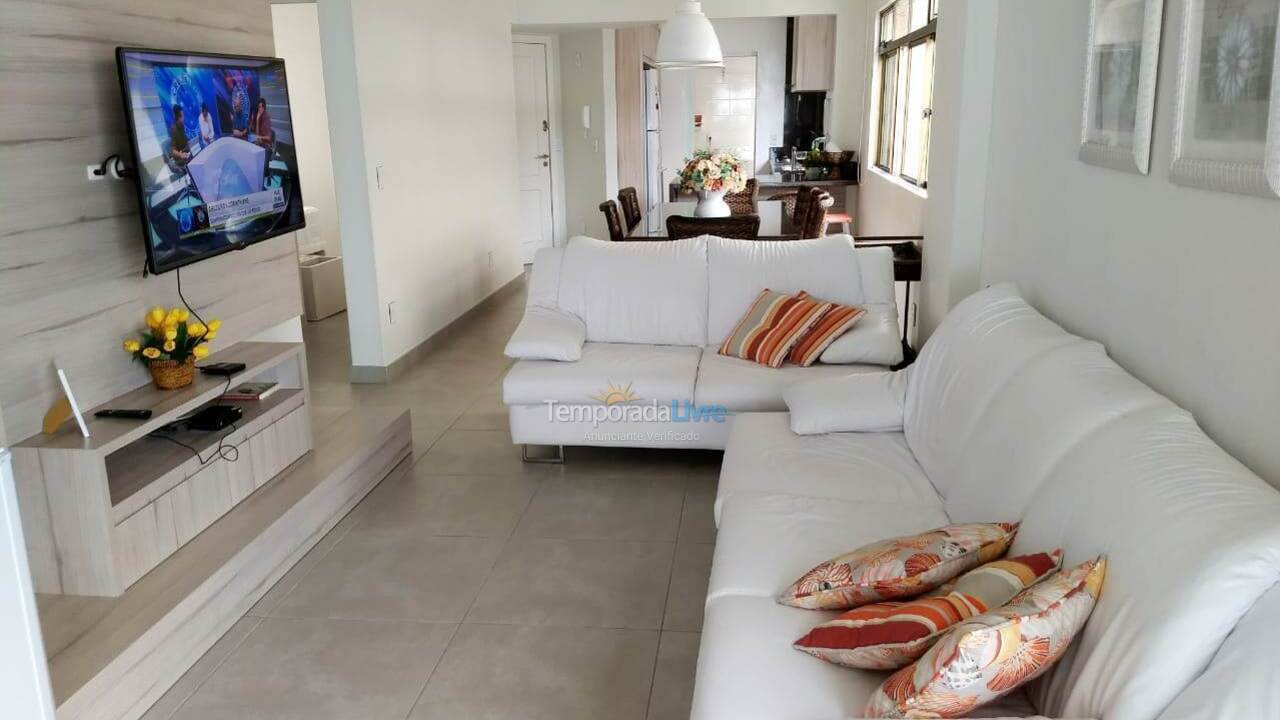Apartment for vacation rental in Itapema (Meia Praia)