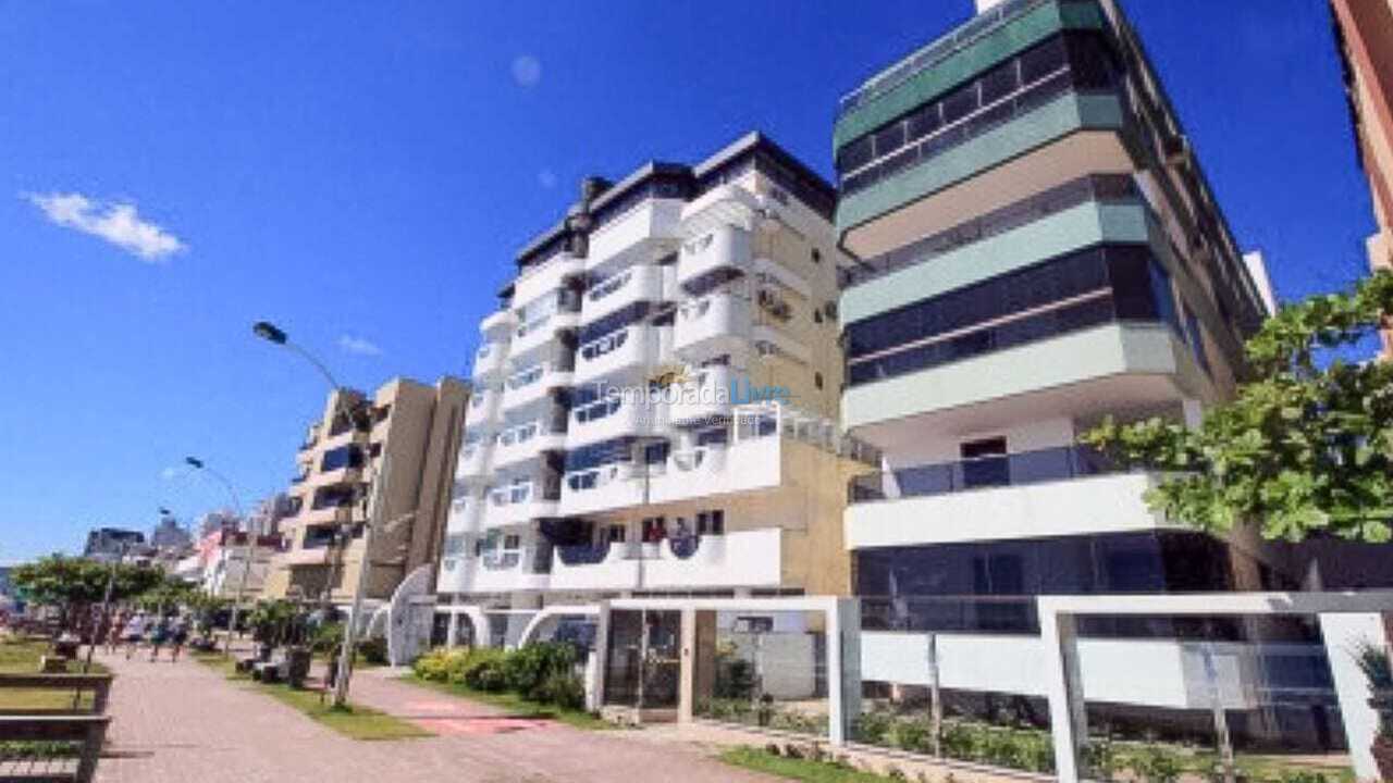 Apartment for vacation rental in Itapema (Meia Praia)