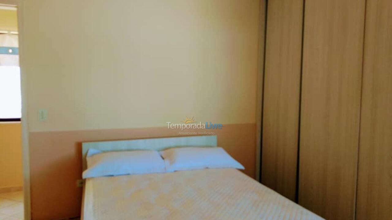 Casa para aluguel de temporada em Bombinhas (Praia de Bombas)