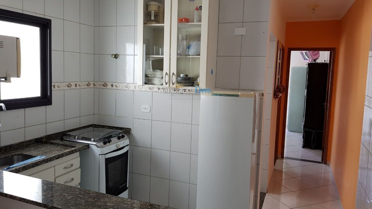 Apartamento para aluguel de temporada em Praia Grande (Vila Guilhermina)