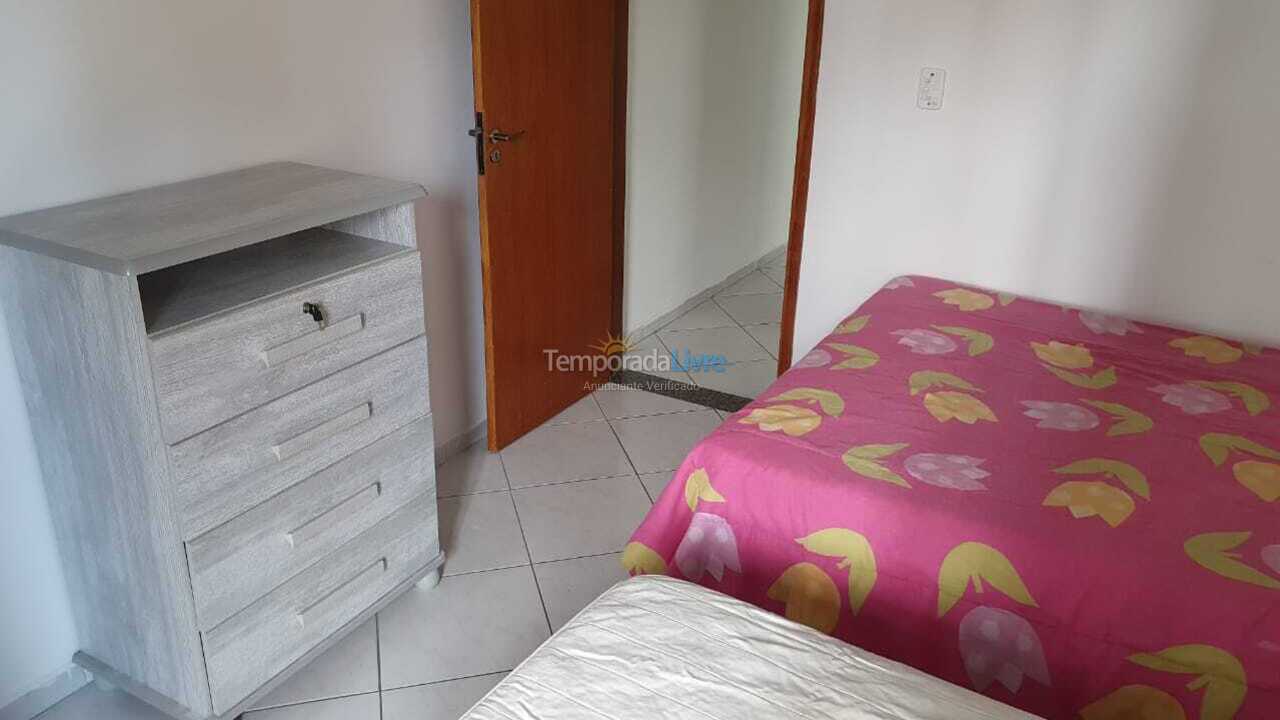 Apartamento para aluguel de temporada em Praia Grande (Vila Guilhermina)