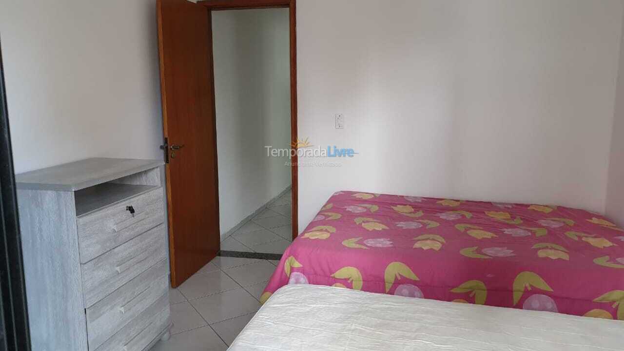 Apartamento para aluguel de temporada em Praia Grande (Vila Guilhermina)