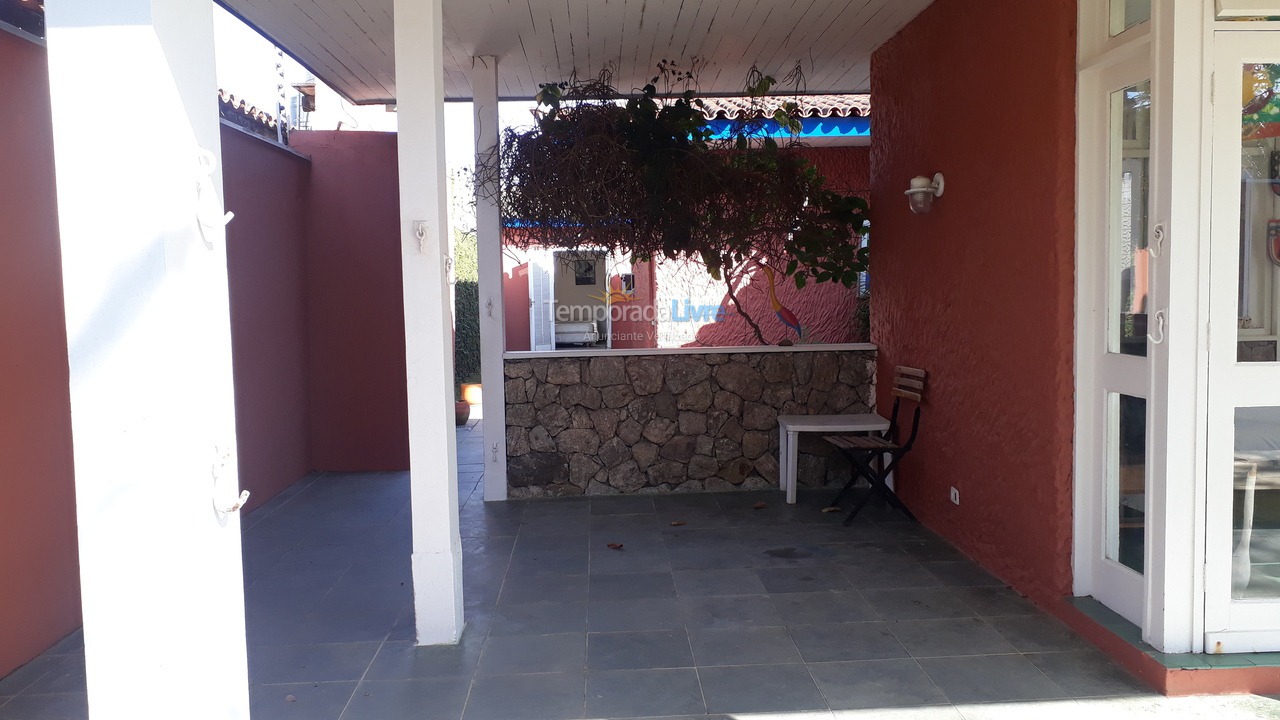 House for vacation rental in Guarujá (Jardim Virgínia)