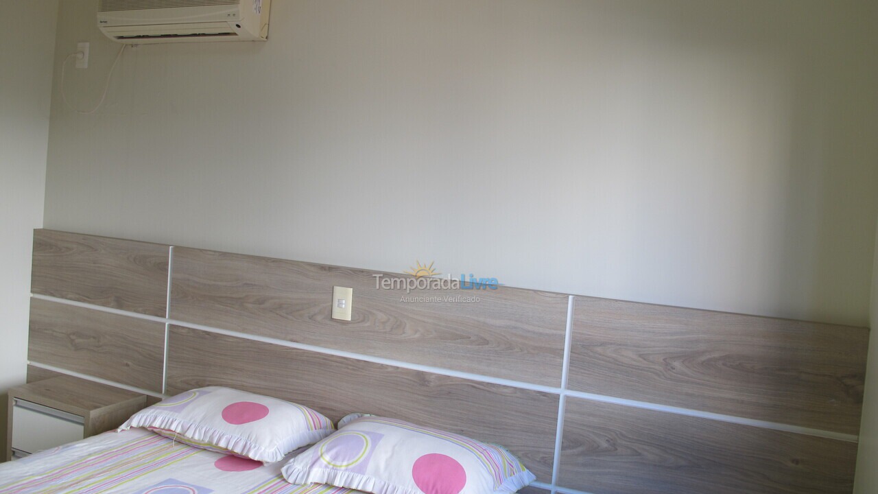 Apartment for vacation rental in Itapema (Meia Praia)