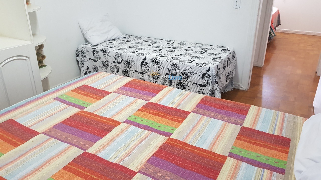 Apartamento para aluguel de temporada em Balneário Camboriú (Centro)