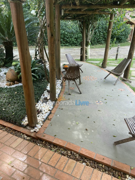 Casa para aluguel de temporada em Bertioga (Praia de Guaratuba)