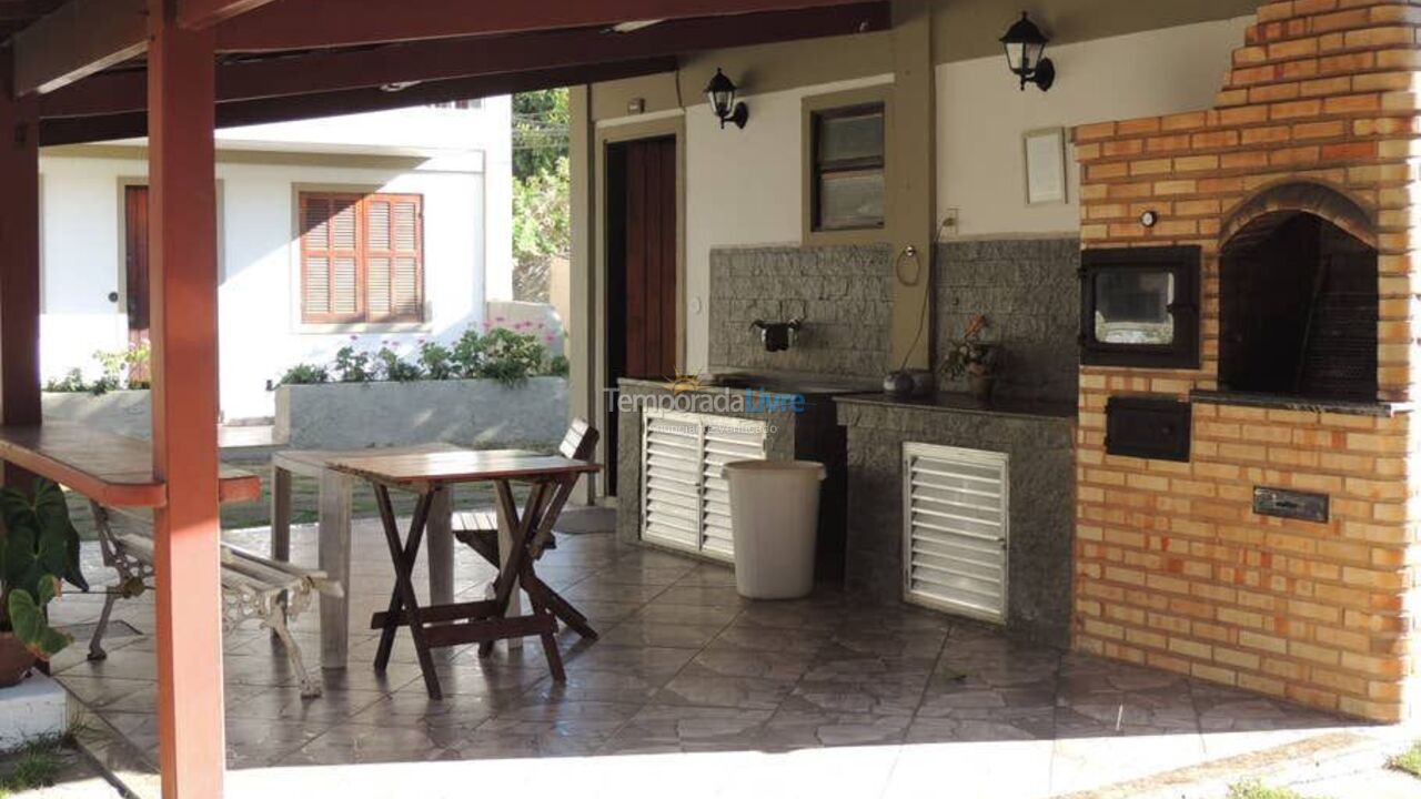 House for vacation rental in Cabo Frio (Peró)