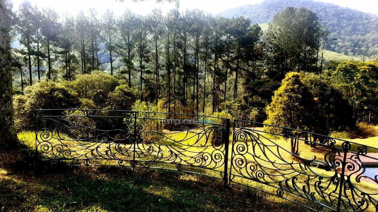 Ranch for vacation rental in São Roque (Mailasque)