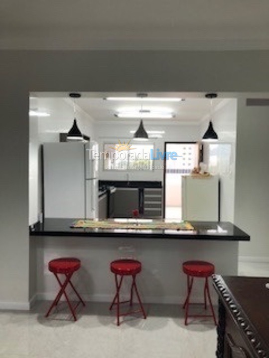 Apartamento para aluguel de temporada em Caraguatatuba (Centro)