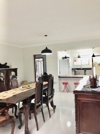 CONFORTO E PE NA AREIA