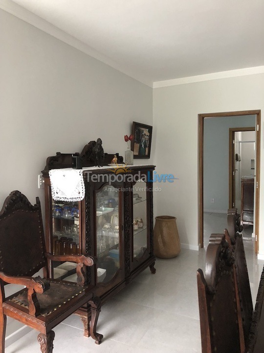 Apartamento para aluguel de temporada em Caraguatatuba (Centro)