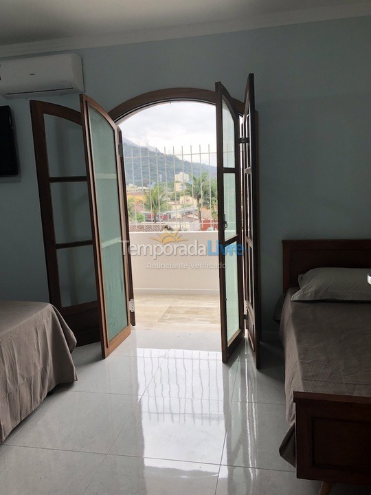 Apartamento para aluguel de temporada em Caraguatatuba (Centro)