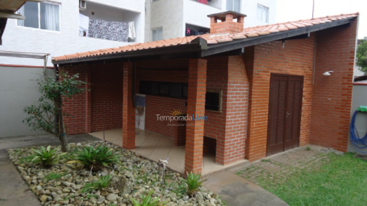 Casa para aluguel de temporada em São Francisco do Sul (Enseada)