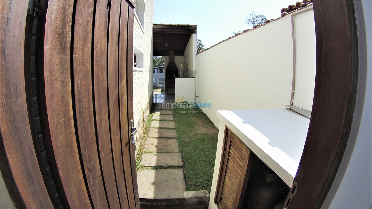 Casa para alquiler de vacaciones em Ubatuba (Praia do Tenório)