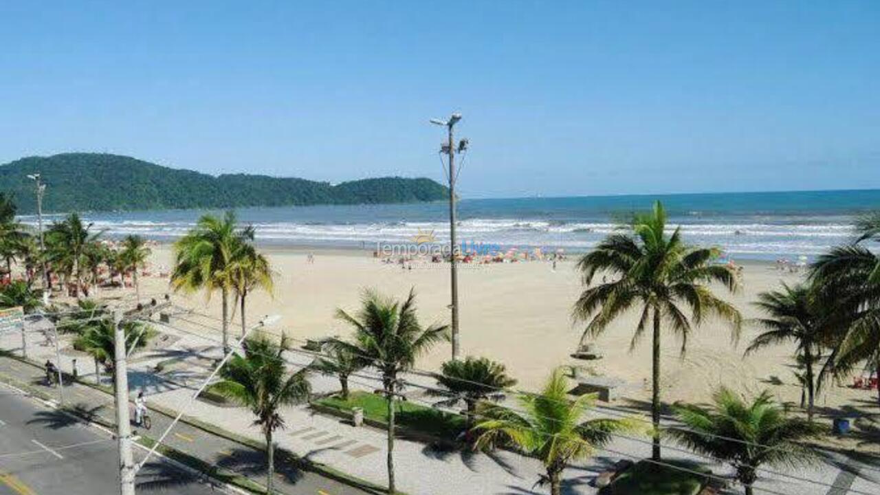 Apartamento para aluguel de temporada em Praia Grande (Vila Guilhermina)
