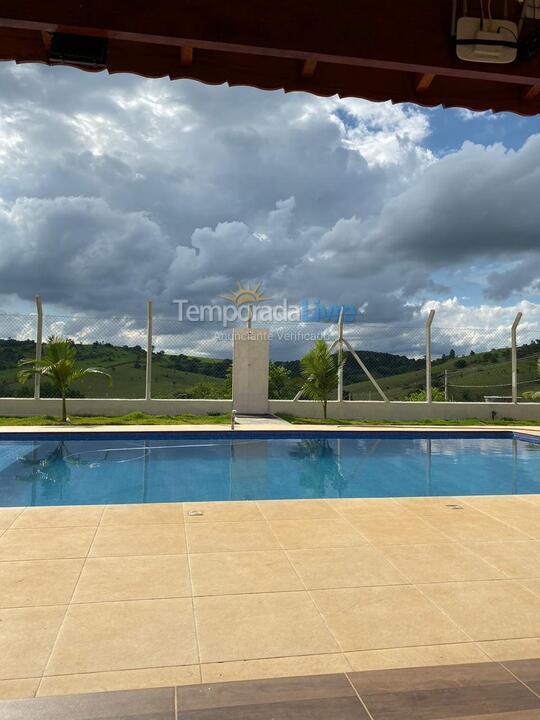 Chácara / sítio para aluguel de temporada em Mairinque (Dona Catarina Km Rod Castelo Branco)