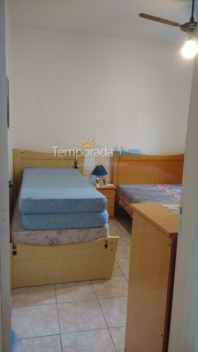 Apartment for vacation rental in Praia Grande (Vila Tupi)