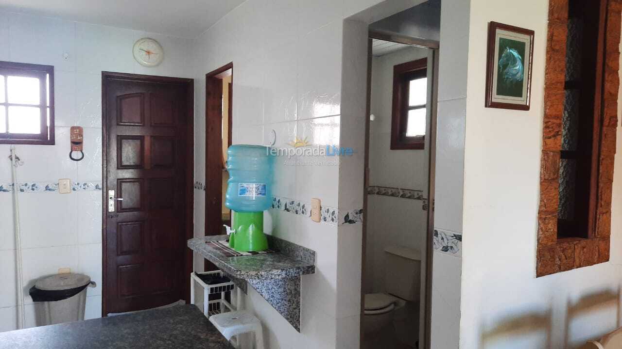 Casa para alquiler de vacaciones em Cabo Frio (Peró)
