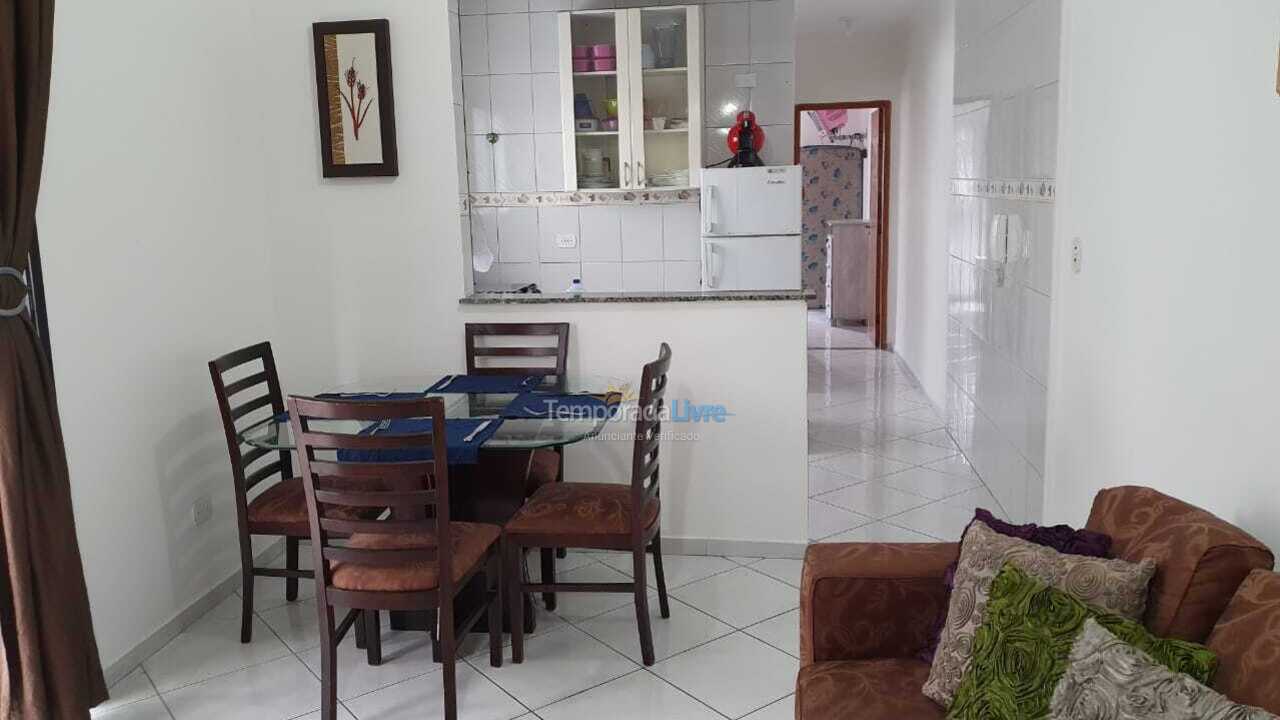 Apartamento para aluguel de temporada em Praia Grande (Vila Guilhermina)