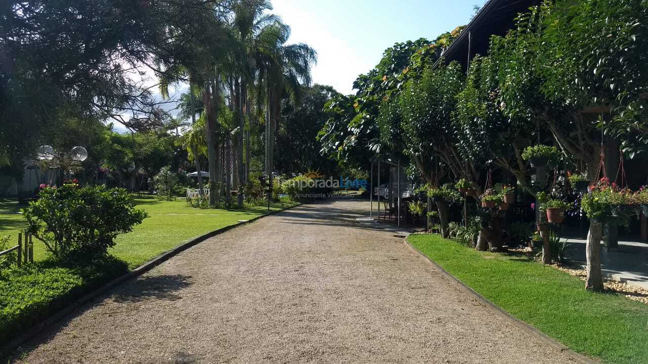 Casa para aluguel de temporada em Florianópolis (Cachoeira do Bom Jesus)