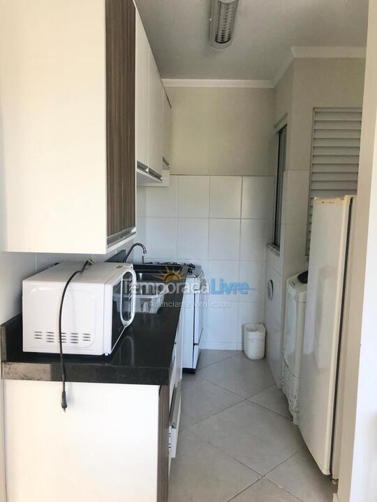 Apartamento para aluguel de temporada em Bombinhas (Praia de Bombas)