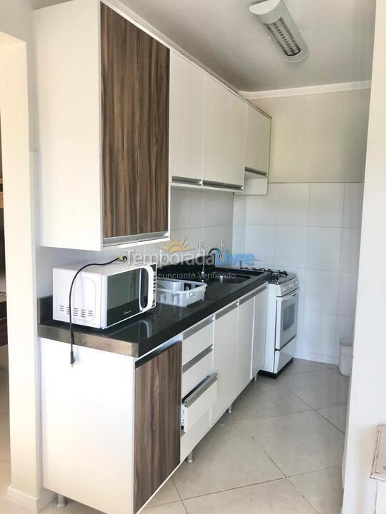 Apartamento para aluguel de temporada em Bombinhas (Praia de Bombas)