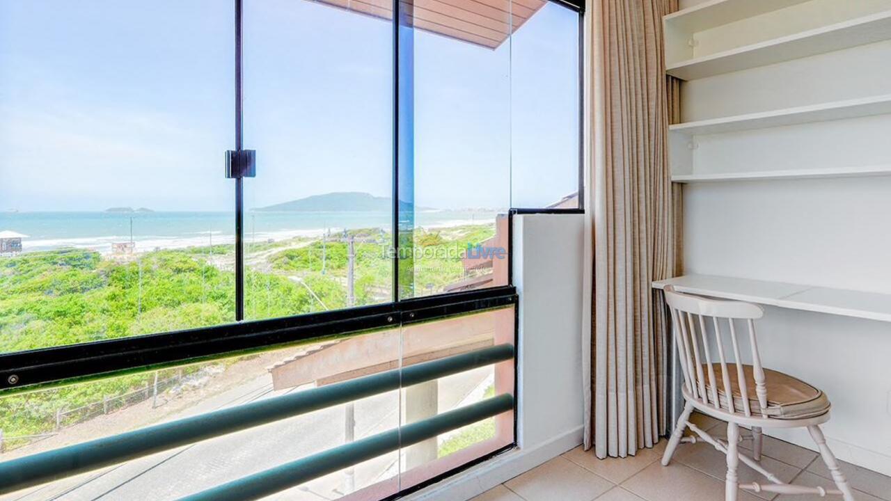 Apartamento para aluguel de temporada em Florianopolis (Praia dos Ingleses)