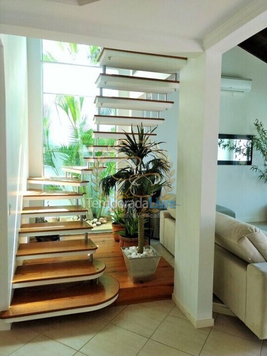 House for vacation rental in Bombinhas (Praia de Bombinhas)