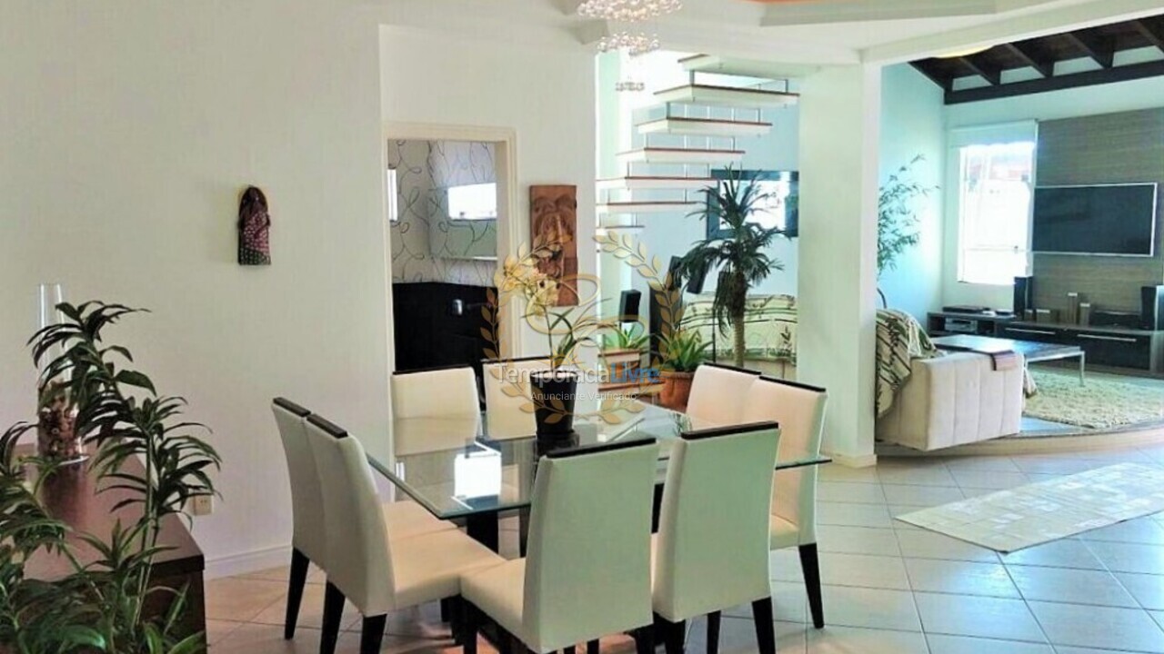 House for vacation rental in Bombinhas (Praia de Bombinhas)