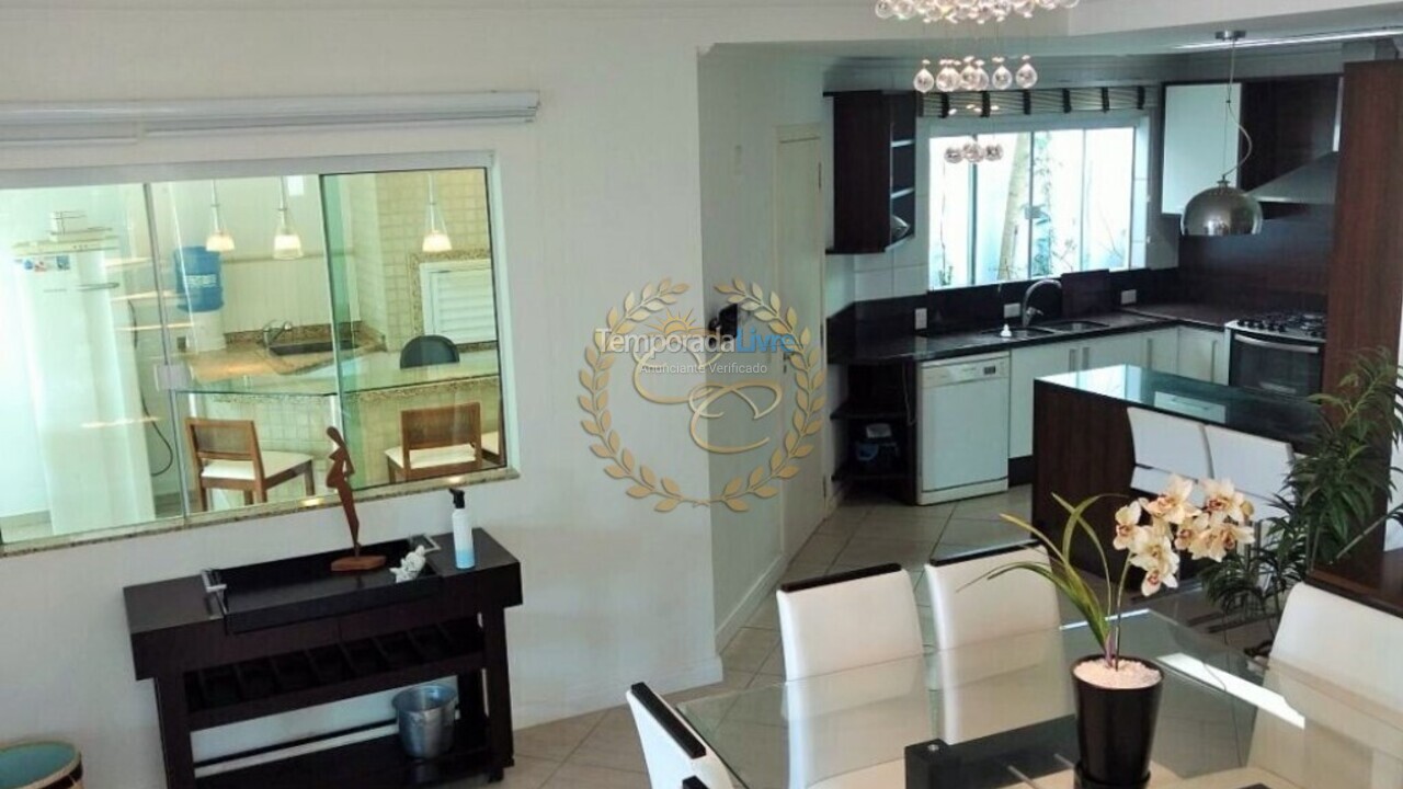 House for vacation rental in Bombinhas (Praia de Bombinhas)