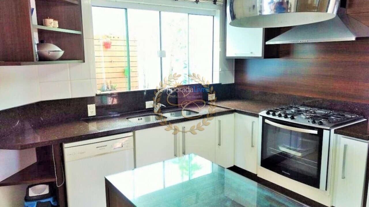 House for vacation rental in Bombinhas (Praia de Bombinhas)