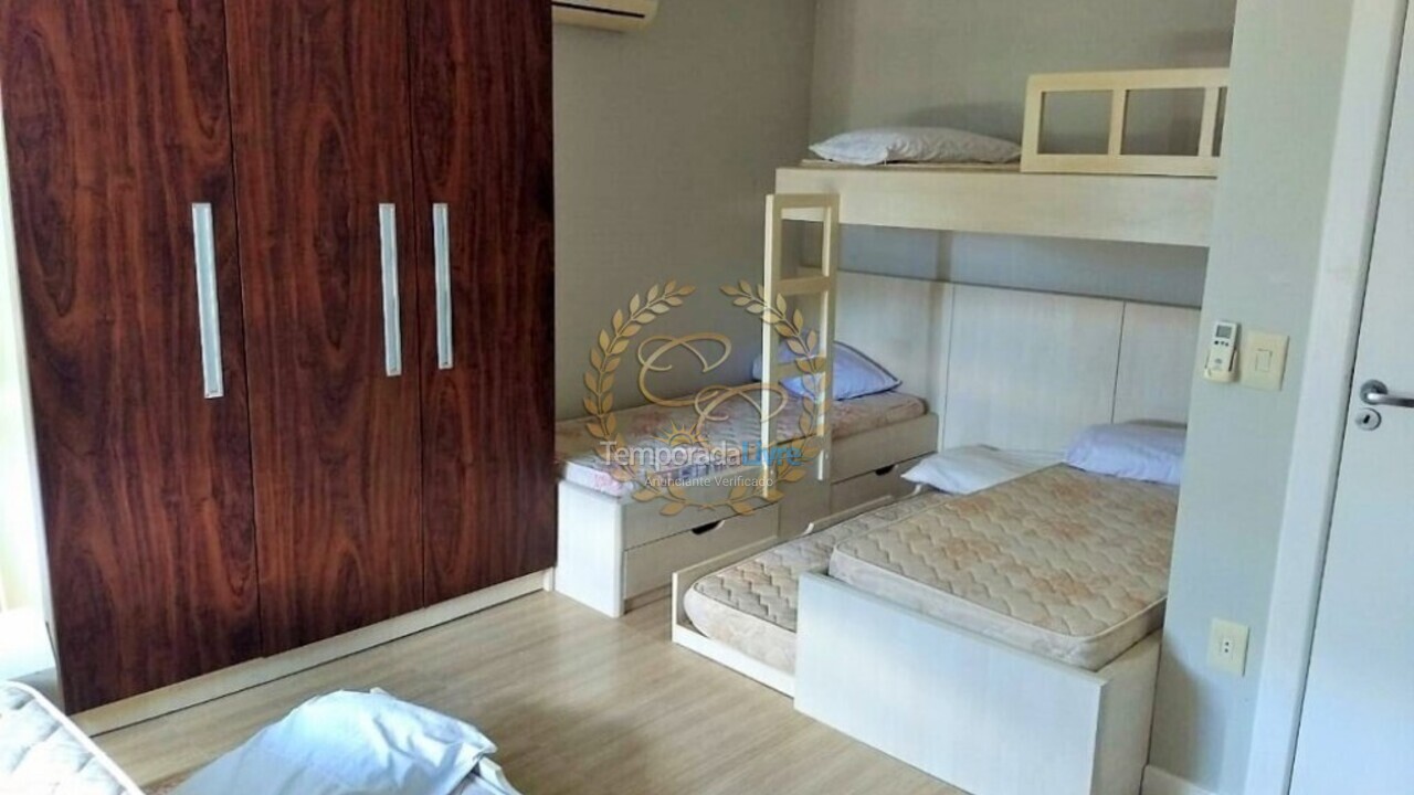 Casa para alquiler de vacaciones em Bombinhas (Praia de Bombinhas)