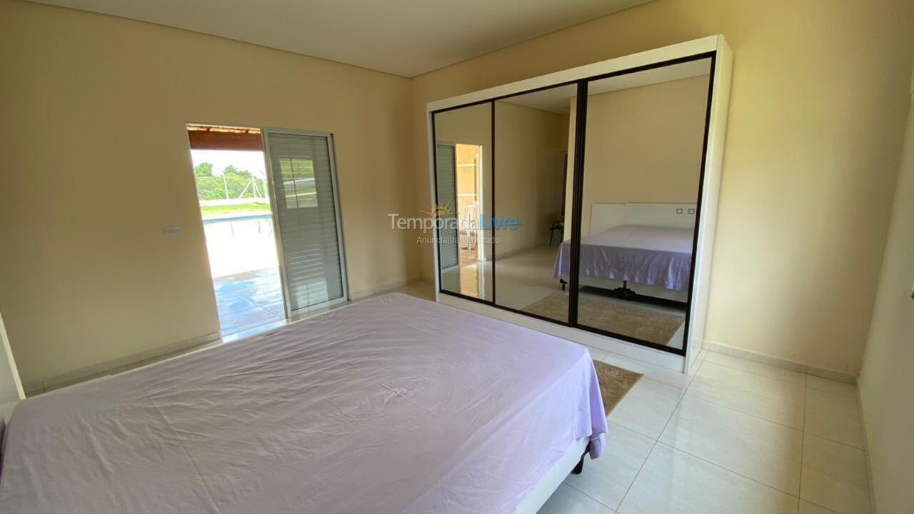 Chácara / sítio para aluguel de temporada em Mairinque (Dona Catarina Km Rod Castelo Branco)