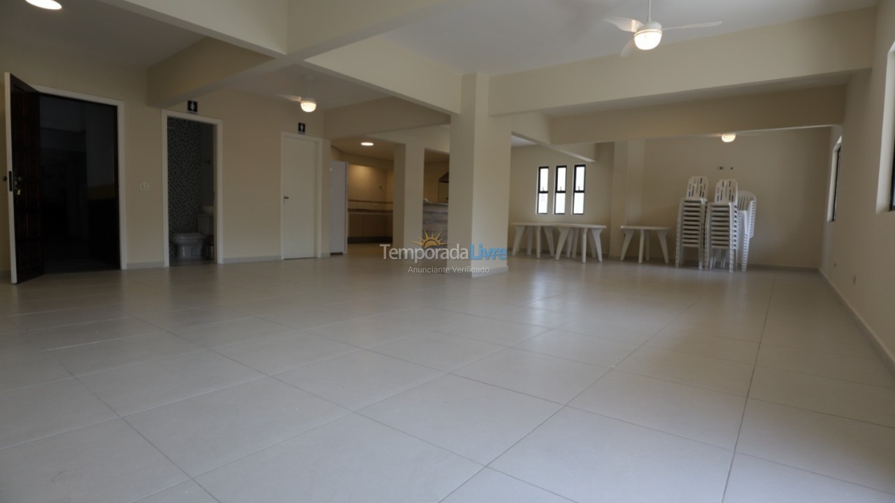 Apartamento para aluguel de temporada em Mongaguá (Centro)