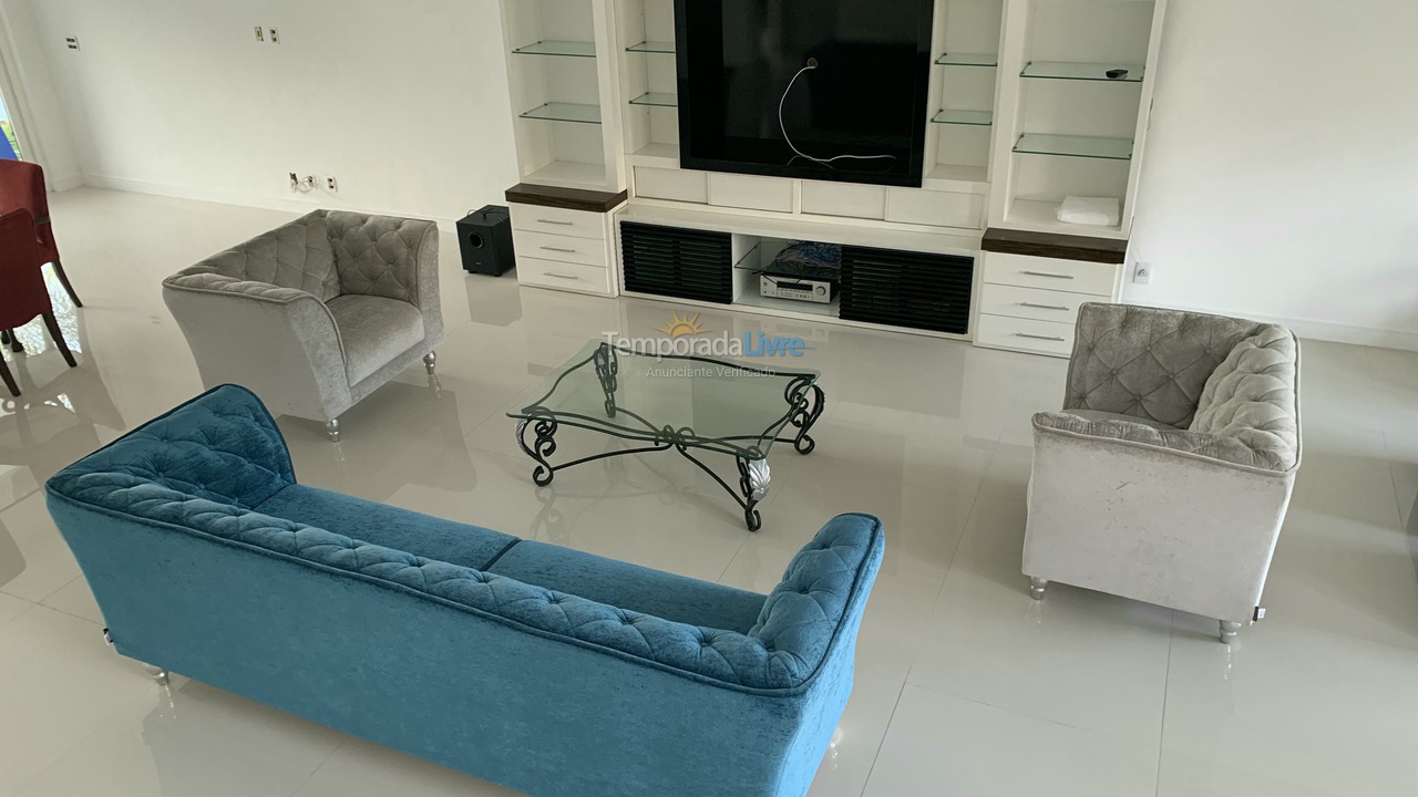 Casa para aluguel de temporada em Rio de Janeiro (Barra da Tijuca)