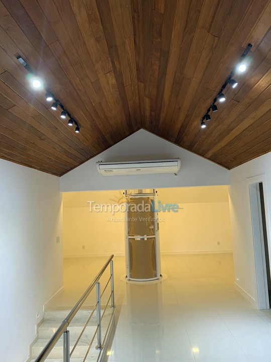 Casa para aluguel de temporada em Rio de Janeiro (Barra da Tijuca)