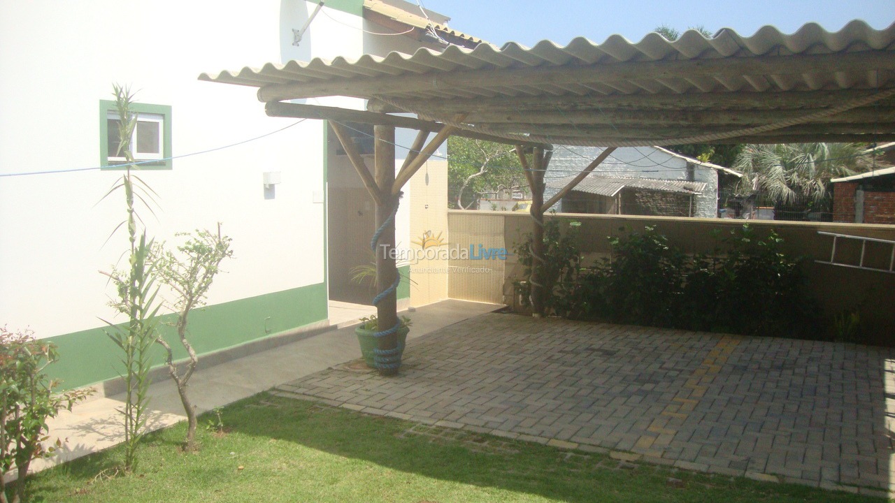 Casa para aluguel de temporada em Bombinhas (Canto Grande)