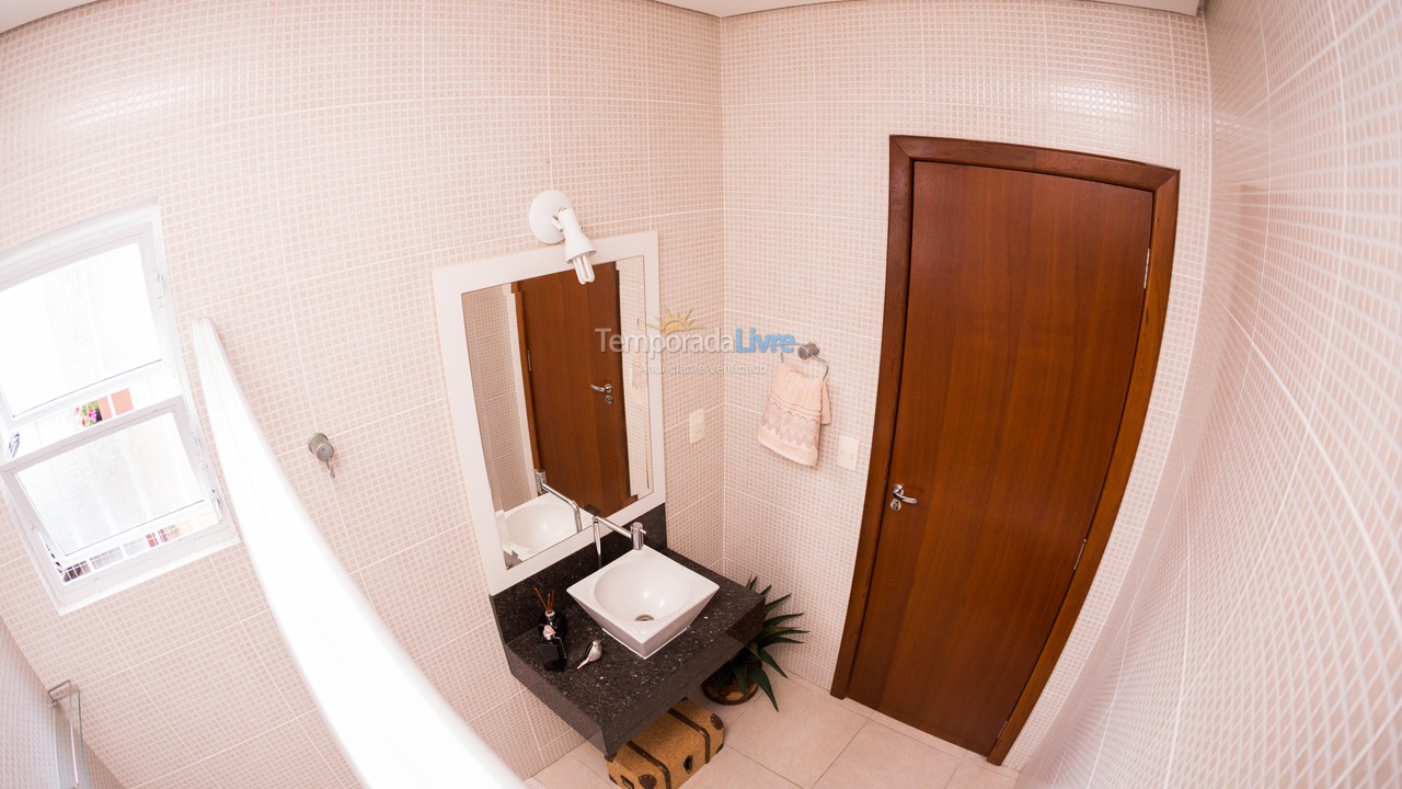 Casa para alquiler de vacaciones em Palhoça (Guarda do Embaú)