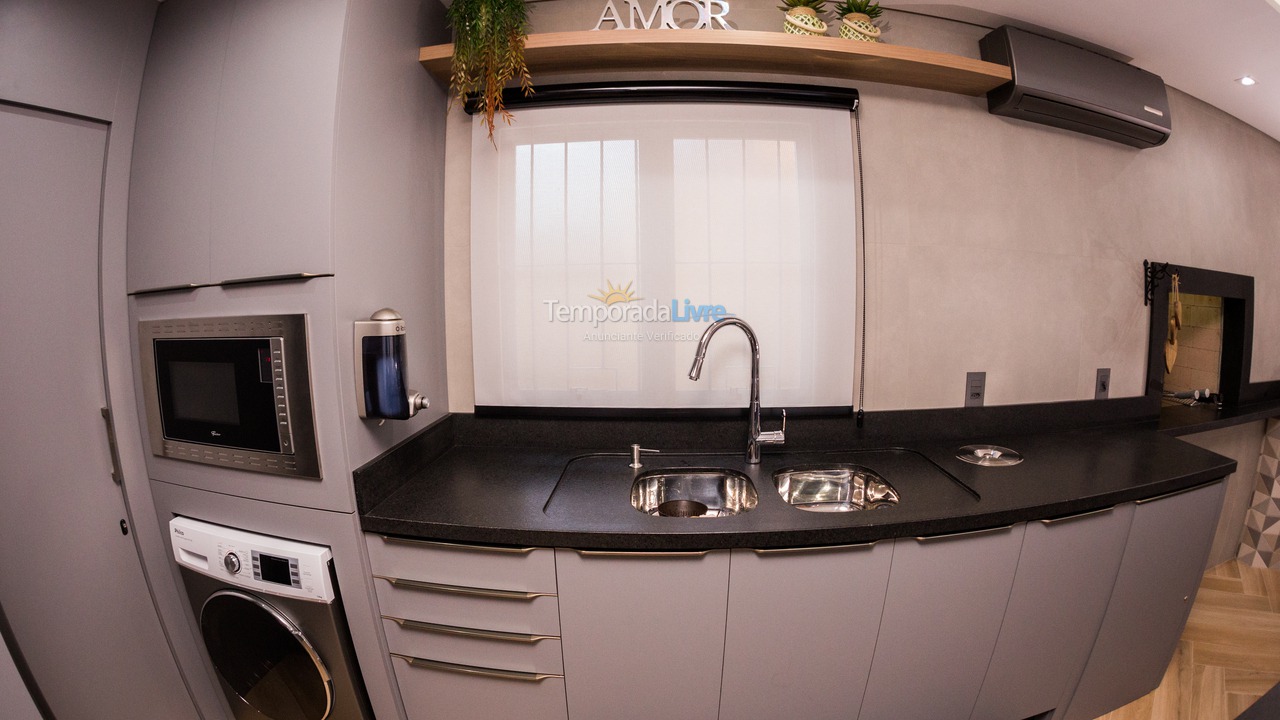 Casa para alquiler de vacaciones em Palhoça (Guarda do Embaú)