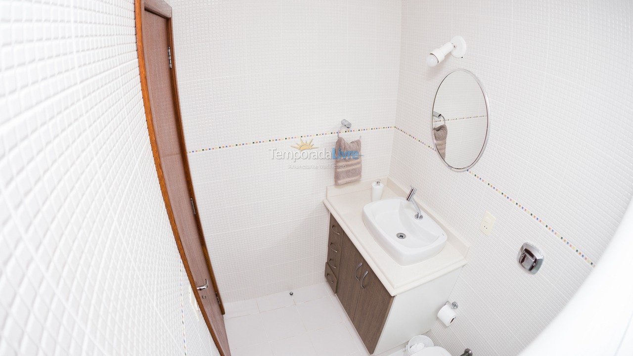 Casa para alquiler de vacaciones em Palhoça (Guarda do Embaú)