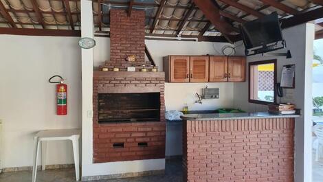 Cod.C020.120m de la playa, Apto 2 habitaciones, 1 suite, 07 personas, aire acond.